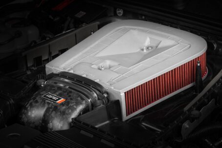 APR Carbon Fiber Intake System - (4M/9Y/SUV) - 4.0T - Image 9